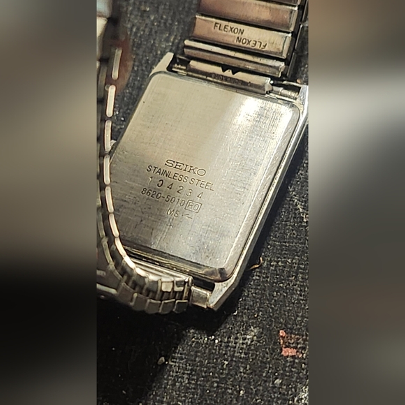 Vintage Seiko Tank 8620-5010 silvertone - Picture 6 of 7